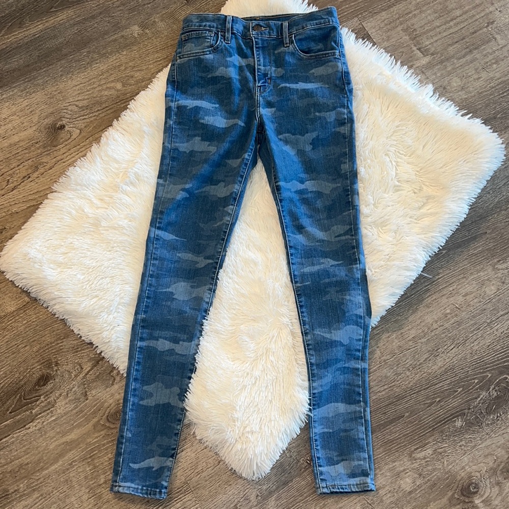 Levi’s 720 Hi-Rise Super Skinny - size 27 - Picture 2 of 5